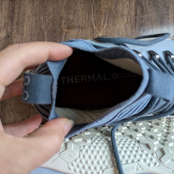 Vivo barefoot Gray and Red Sneakers Minimalist Design - Picture 3 of 3